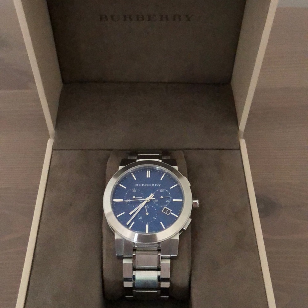 Burberry blue face watch with box